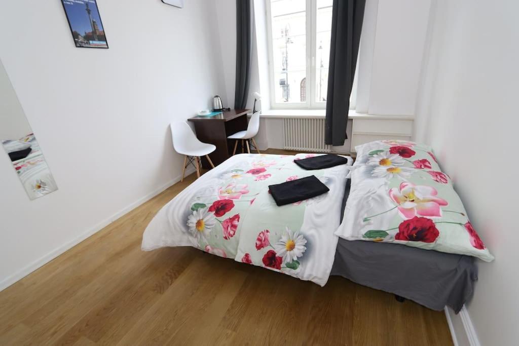 Fantastic Waw - Kp22 Room D Varsovia Exterior foto